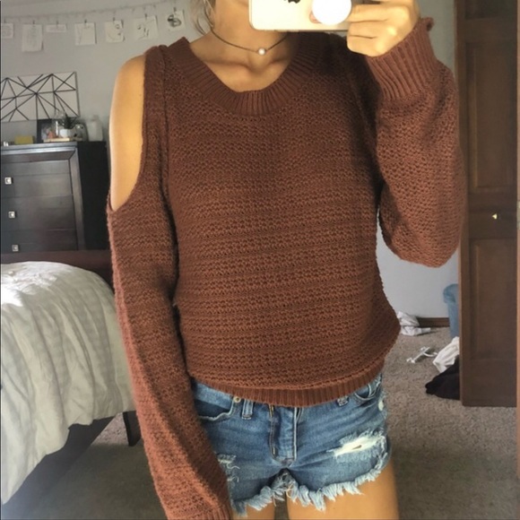 NA⚠️ PacSun LA Hearts Cold Shoulder Sweater - Picture 2 of 7